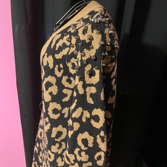 Cardigan - Picture 3 of 5